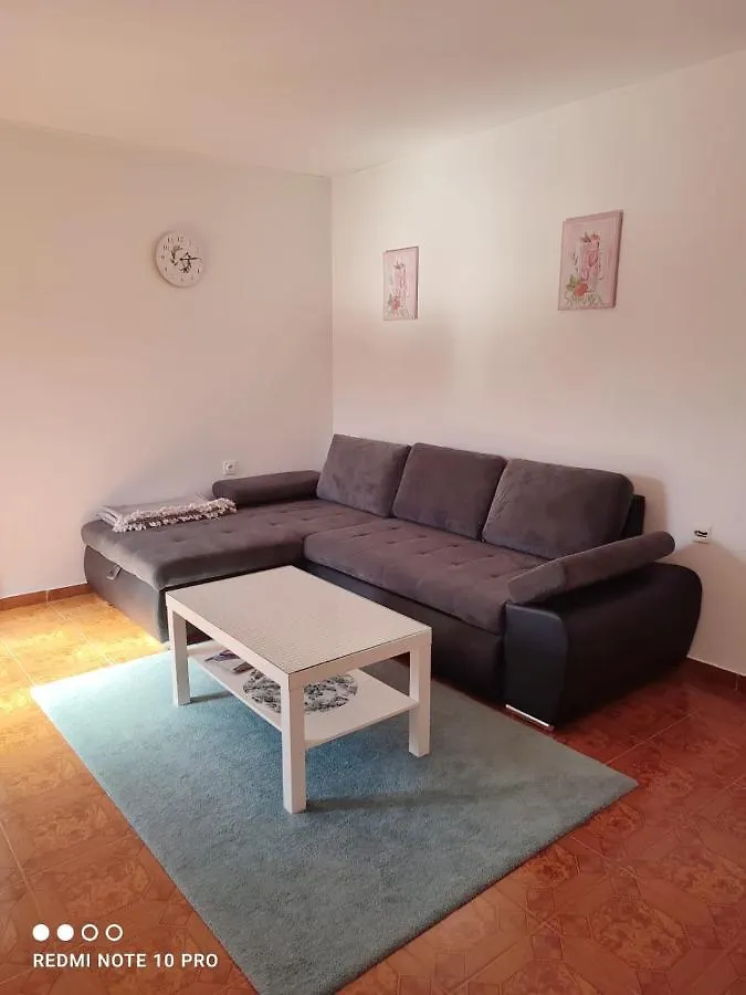 Apartment Apartman Majstorovic Seline