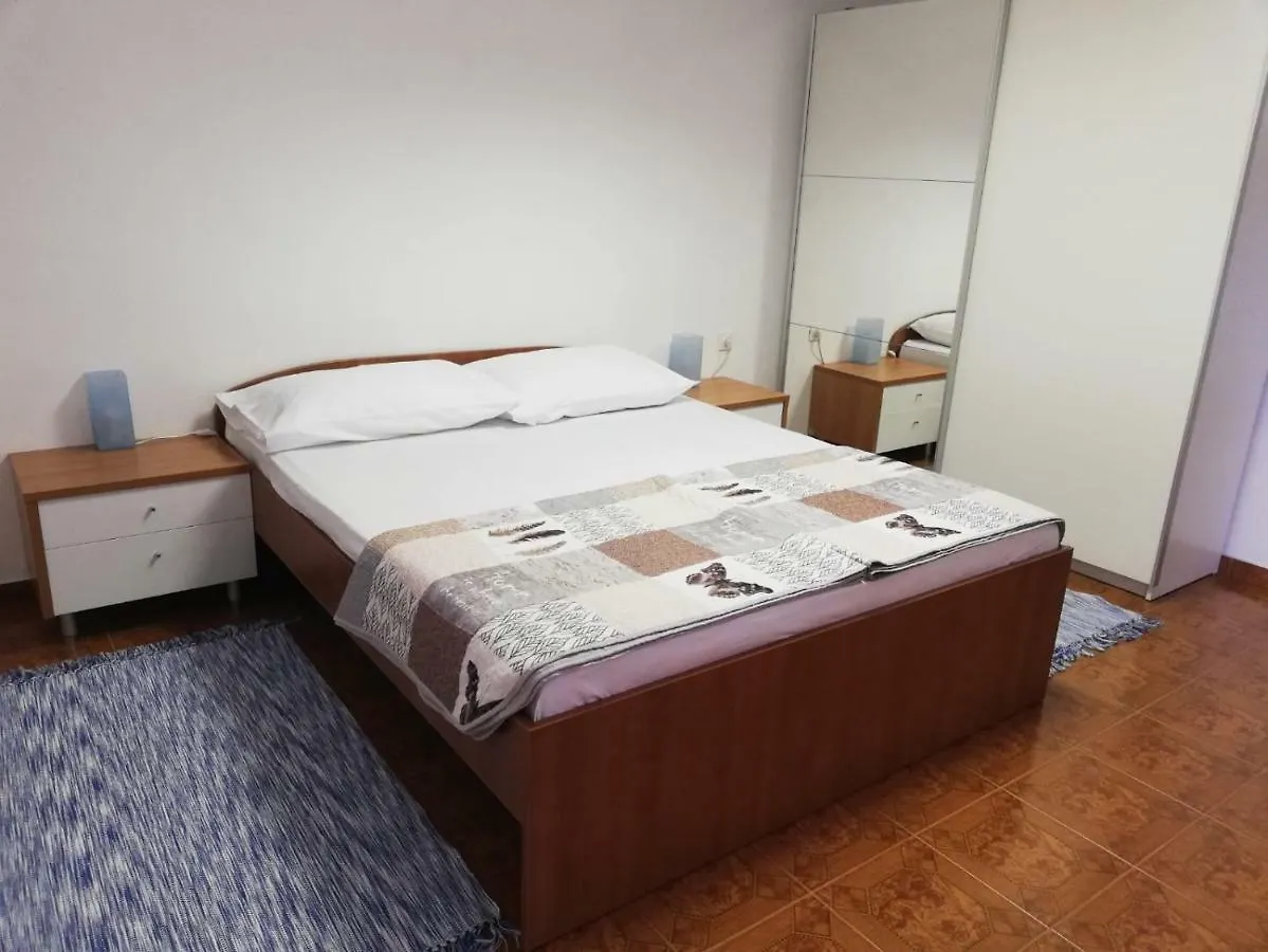 Apartment Apartman Majstorovic Seline Croatia